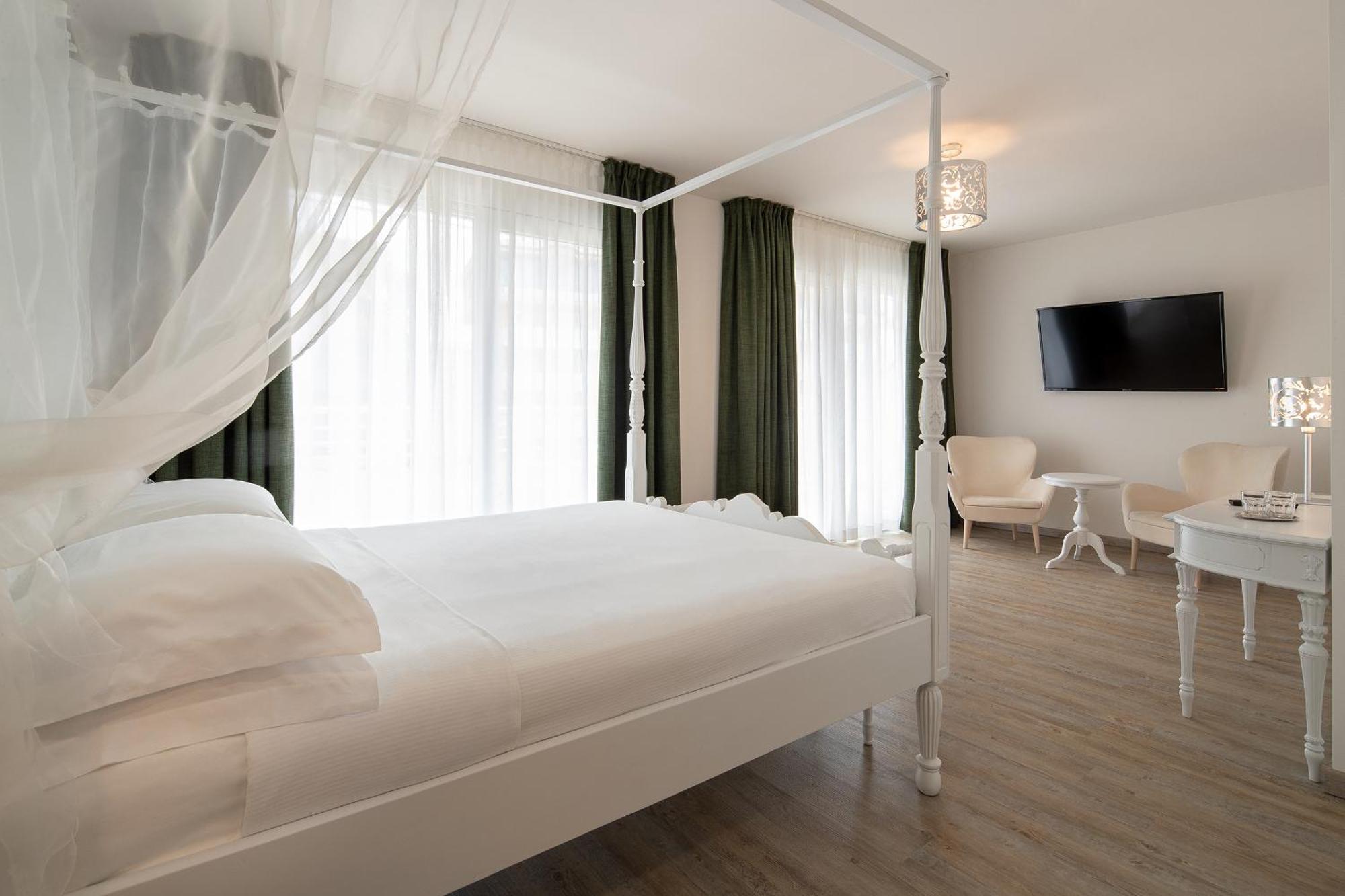 Fantinello Hotel Caorle Exterior foto